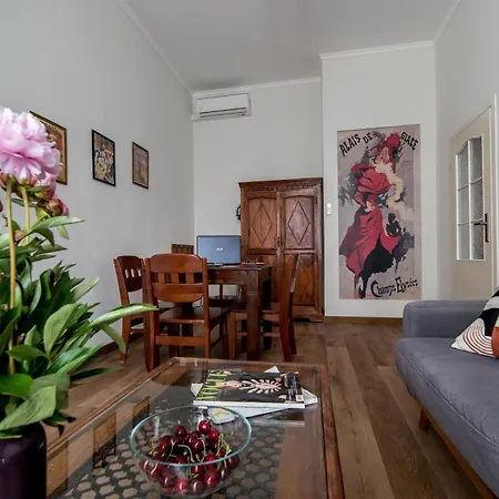 Behappy Apartment