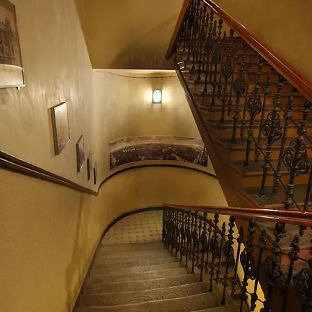 Be Happy Апартаменты *