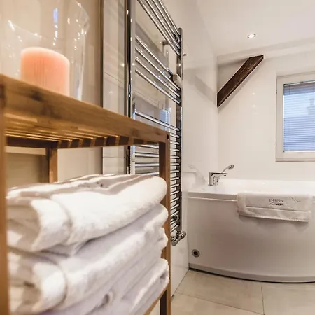 Апартаменты Be Happy *